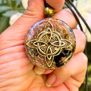 Nudo de Bruja Orgon Collar