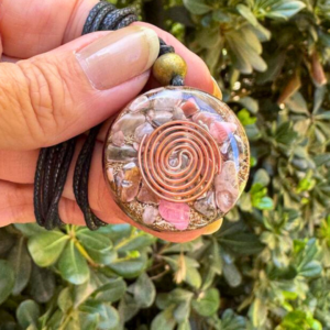 Collar Orgon con Doble Espiral de Cobre y Rodonita