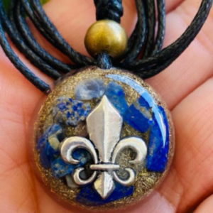 Collar Orgon Flor de Lis con Lapislázuli
