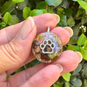 Orgon para Mascotas Pequeñas con Ojo de Tigre y Unaquita