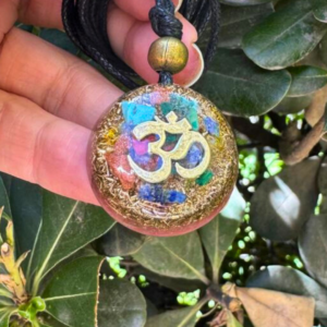 Collar Orgon Om 7 Chakras