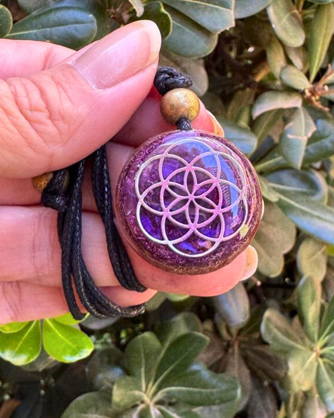 Collar Orgon Semilla de la Vida con Amatista, Cuarzo Rosa y Piedra Luna