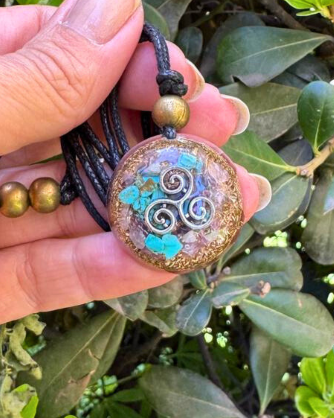 Collar Orgon Trisquel