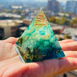 piramide orgon verde
