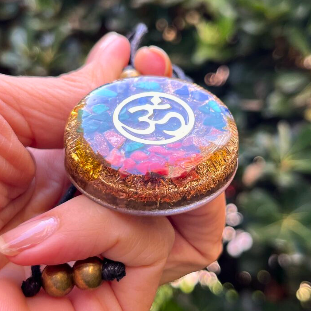 Collar Orgon símbolo Om