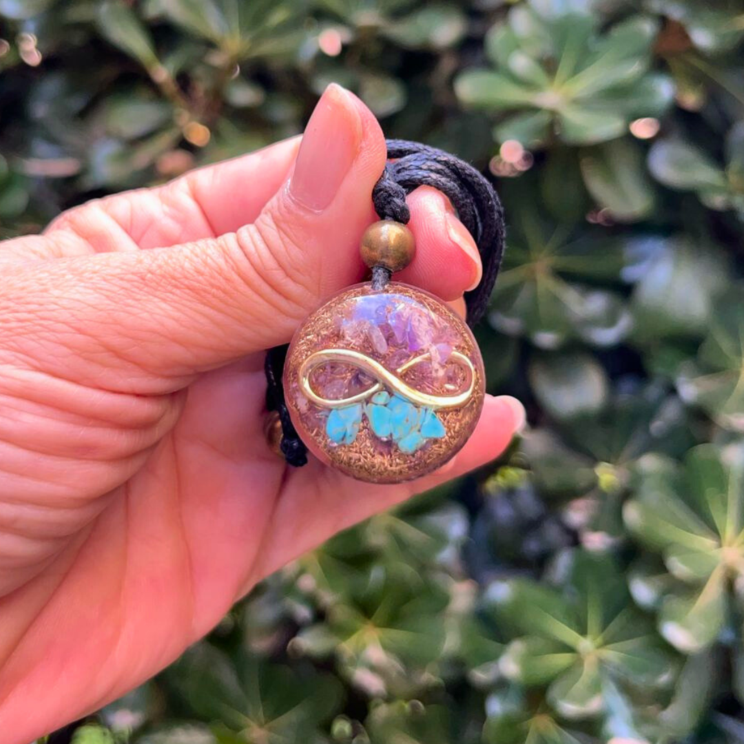 Collar Orgon Infinito con Amatista y Turquesa